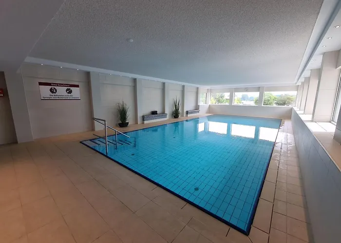 Terrassenhaus, 73 Appartement *